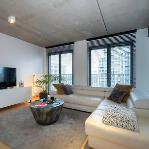 London 993 Loft 402 Appartement